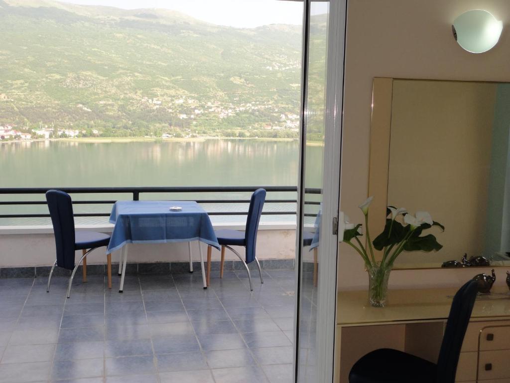 Accommodation J&T Ohrid Exteriör bild